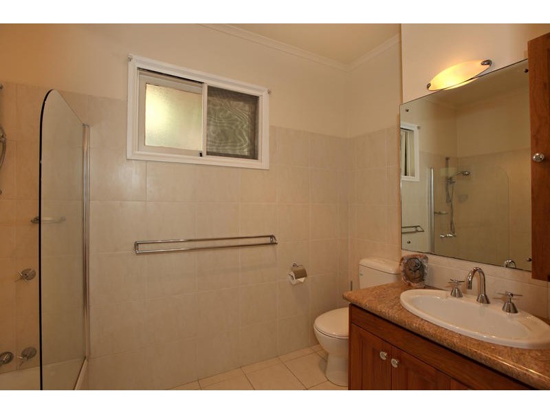 2827 Moggill Road, Pinjarra Hills QLD 4069